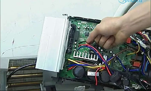 梁溪美的空调电话是多少